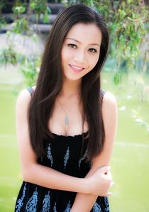 Adulte asiatique suce la